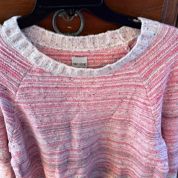 Nic+Zoe Women’s Pink And Cream Crewneck Sweater Size Large NWT - Picture 4 of 9